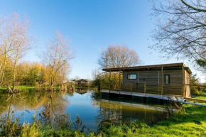 Fairwood Lakes Holiday Park